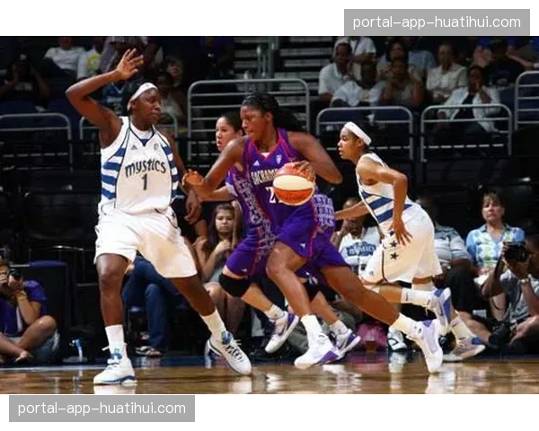 群众体育：WNBA“Her Time To Play”青少年项目参与人数破纪录