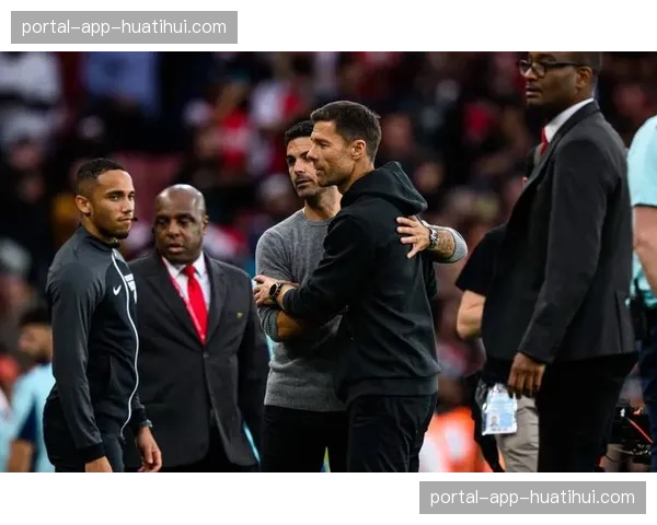 德甲联盟公布2025-26赛季财报,转播收入再创历史新高 德甲联盟公布2025-26赛季财报,转播收入再创历史新高